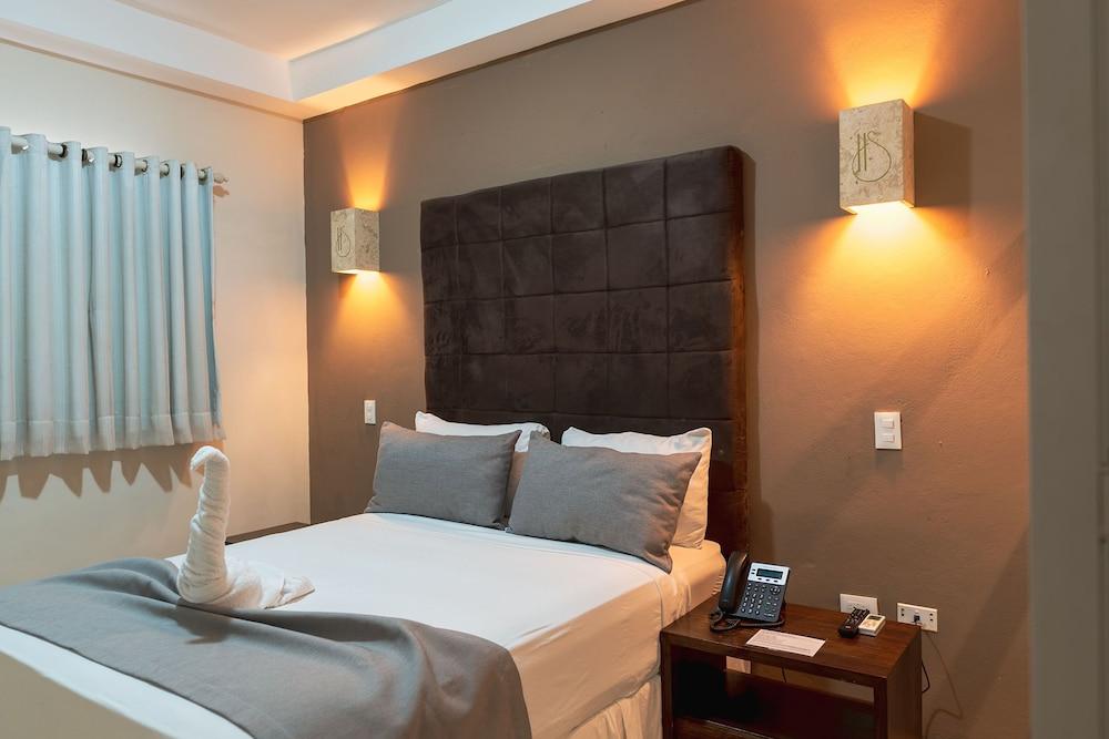 Hotel Silvestre La Romana Exterior photo