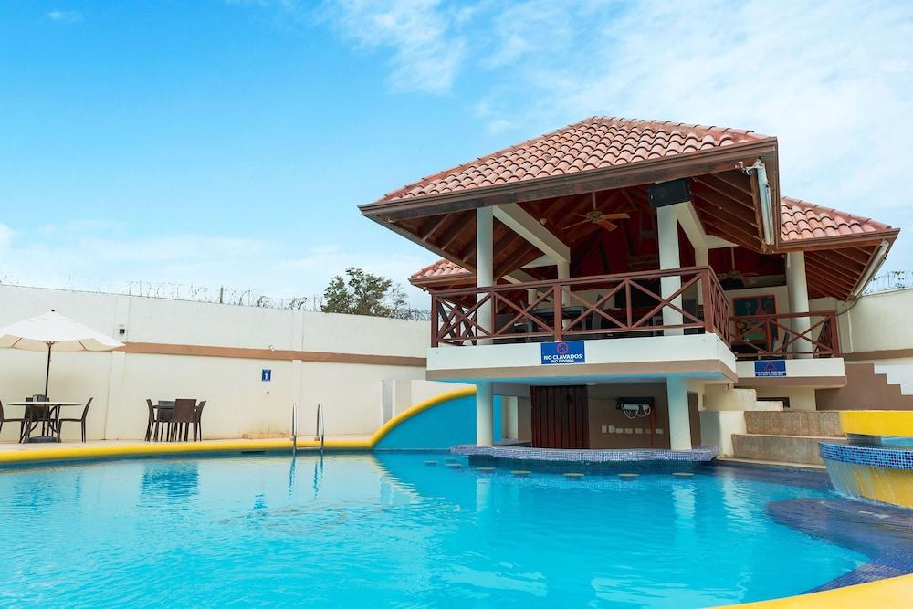 Hotel Silvestre La Romana Exterior photo